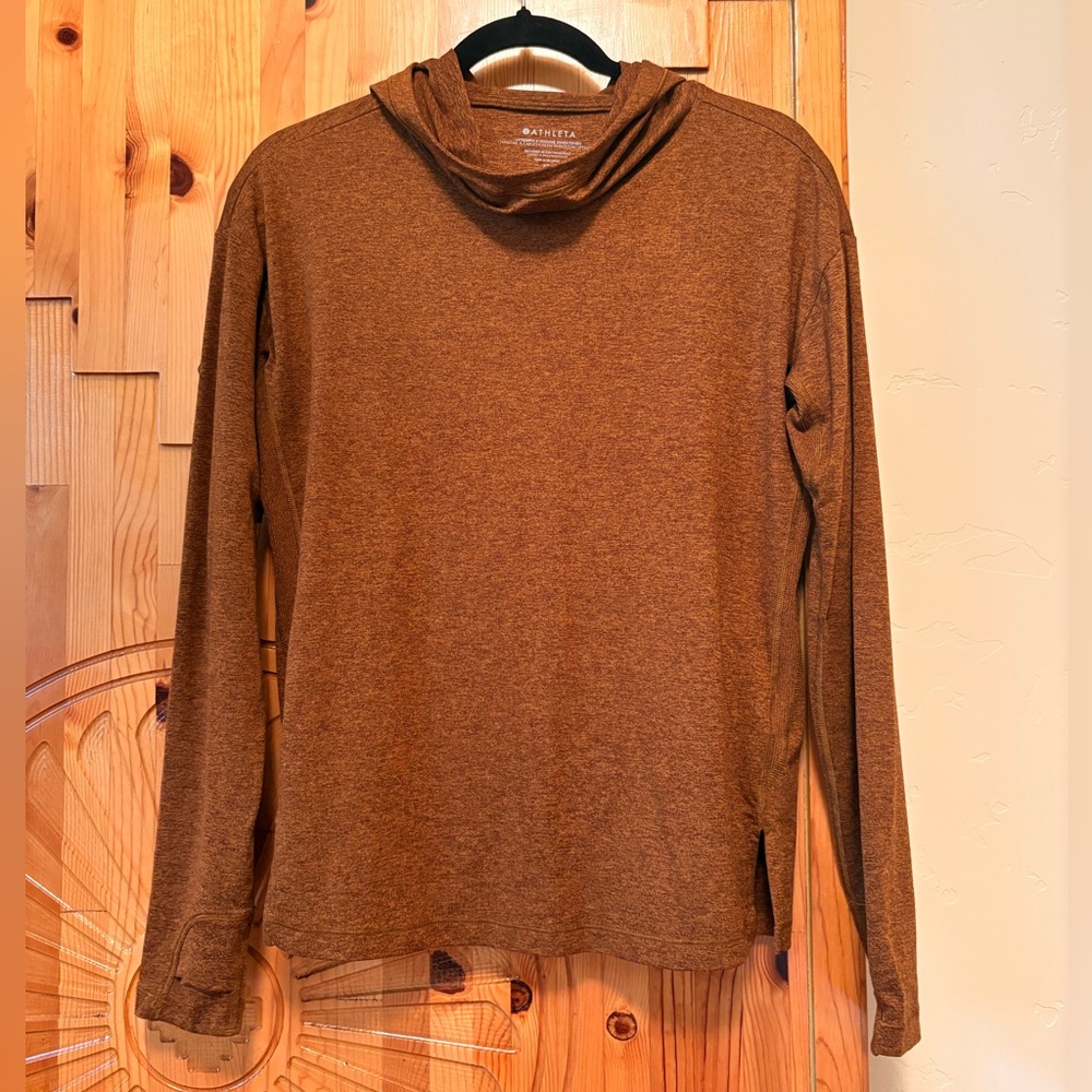 Athleta Women's Long Sleeve Hooded Pullover in Rust Brown